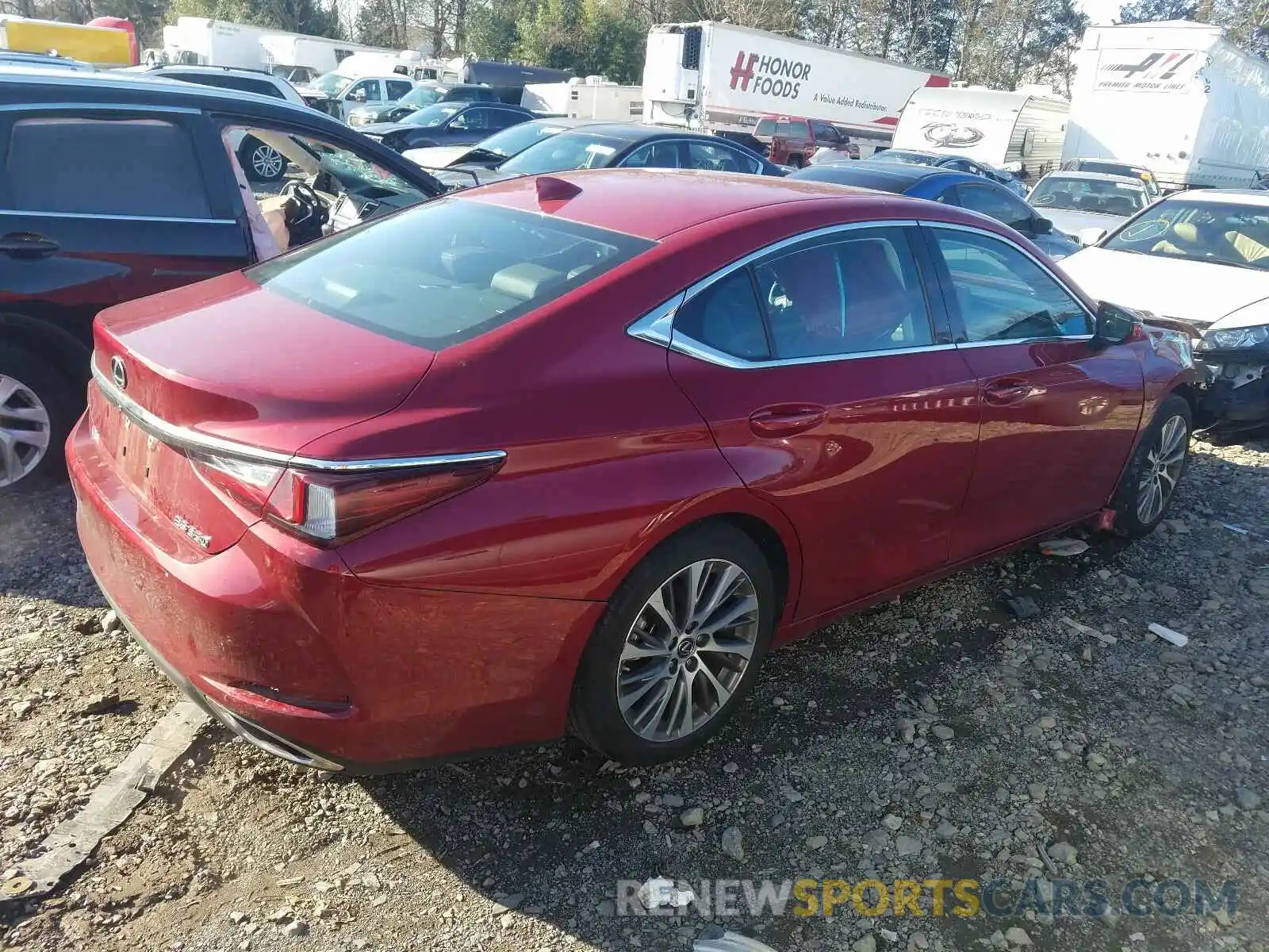 4 Photograph of a damaged car 58ABZ1B15KU023042 LEXUS ES350 2019