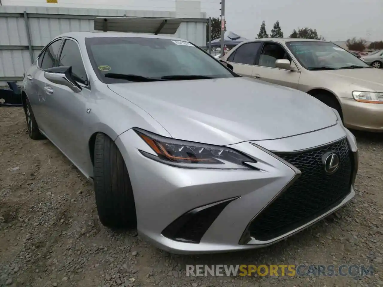 1 Photograph of a damaged car 58ABZ1B15KU023588 LEXUS ES350 2019