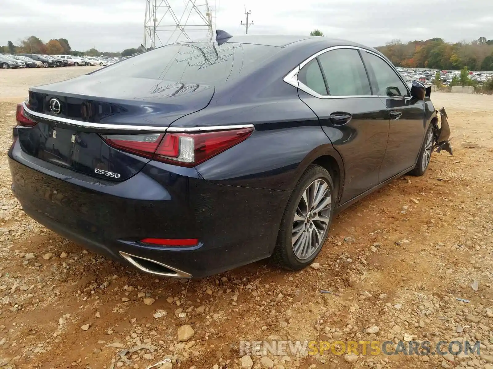 4 Photograph of a damaged car 58ABZ1B15KU026622 LEXUS ES350 2019