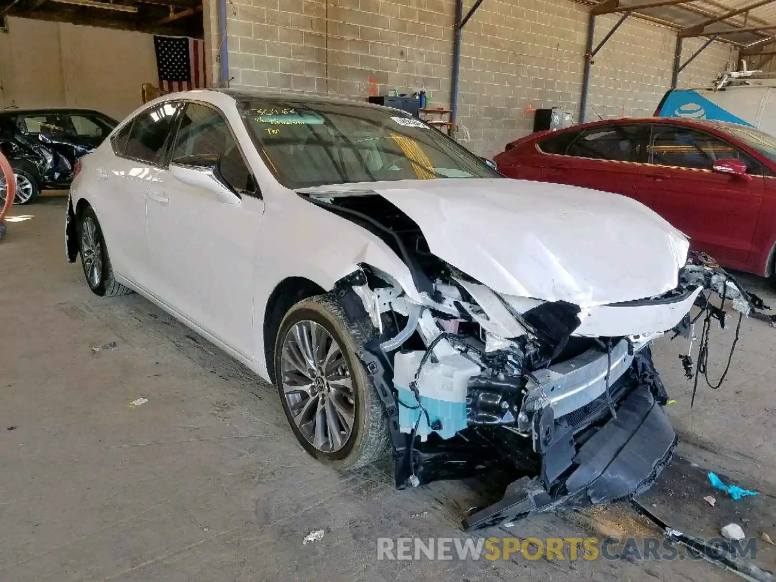 1 Photograph of a damaged car 58ABZ1B15KU027348 LEXUS ES350 2019