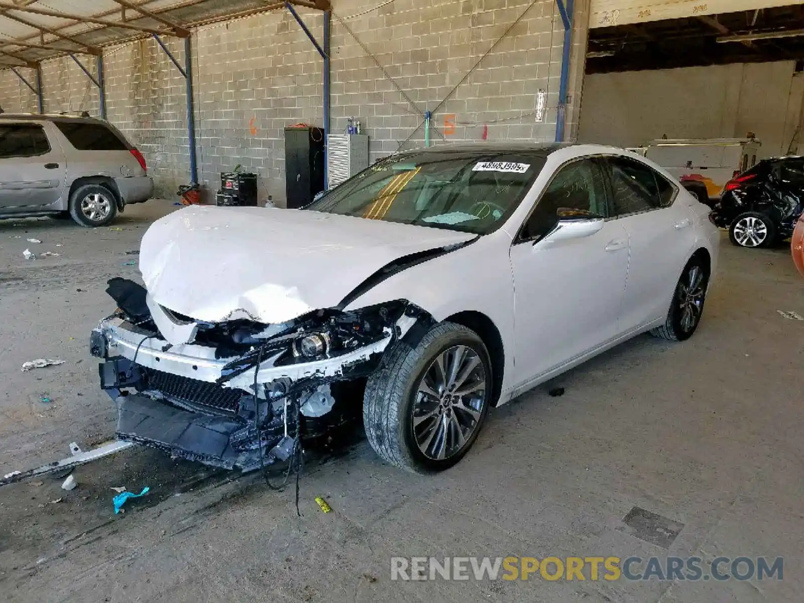 2 Photograph of a damaged car 58ABZ1B15KU027348 LEXUS ES350 2019