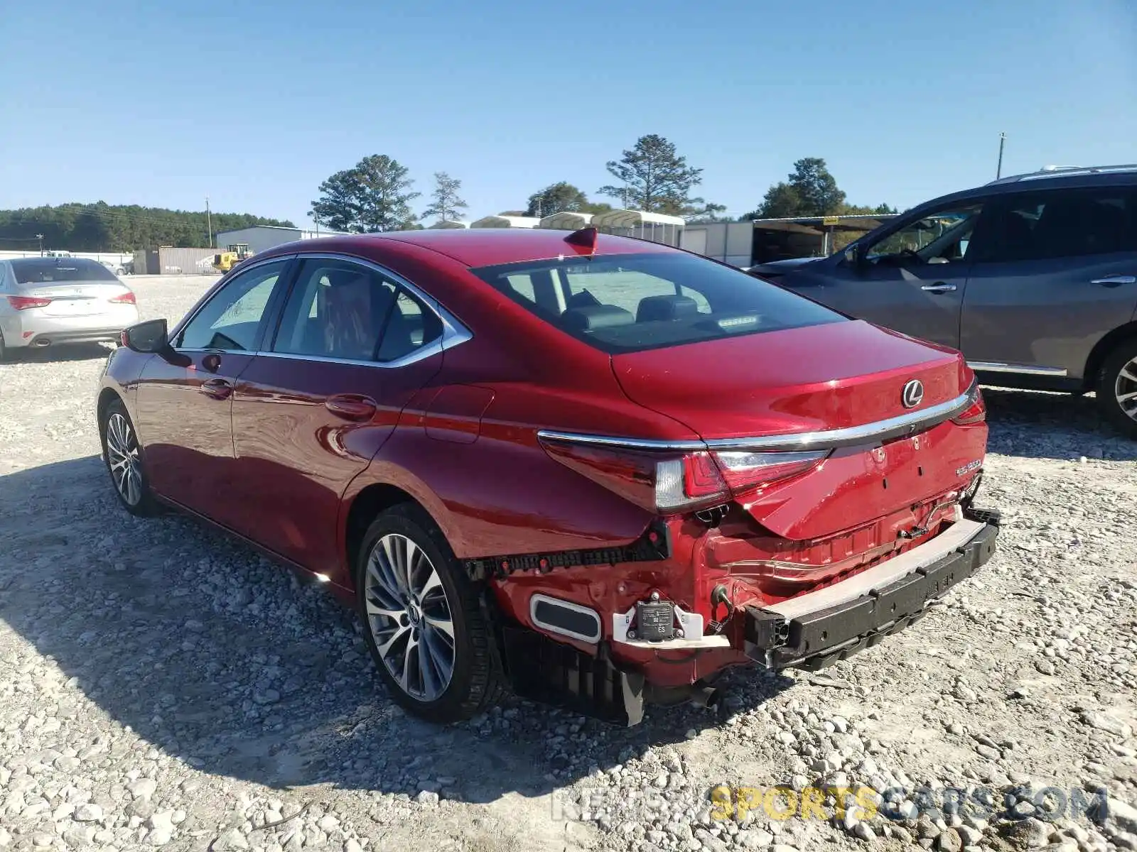 3 Photograph of a damaged car 58ABZ1B15KU027446 LEXUS ES350 2019