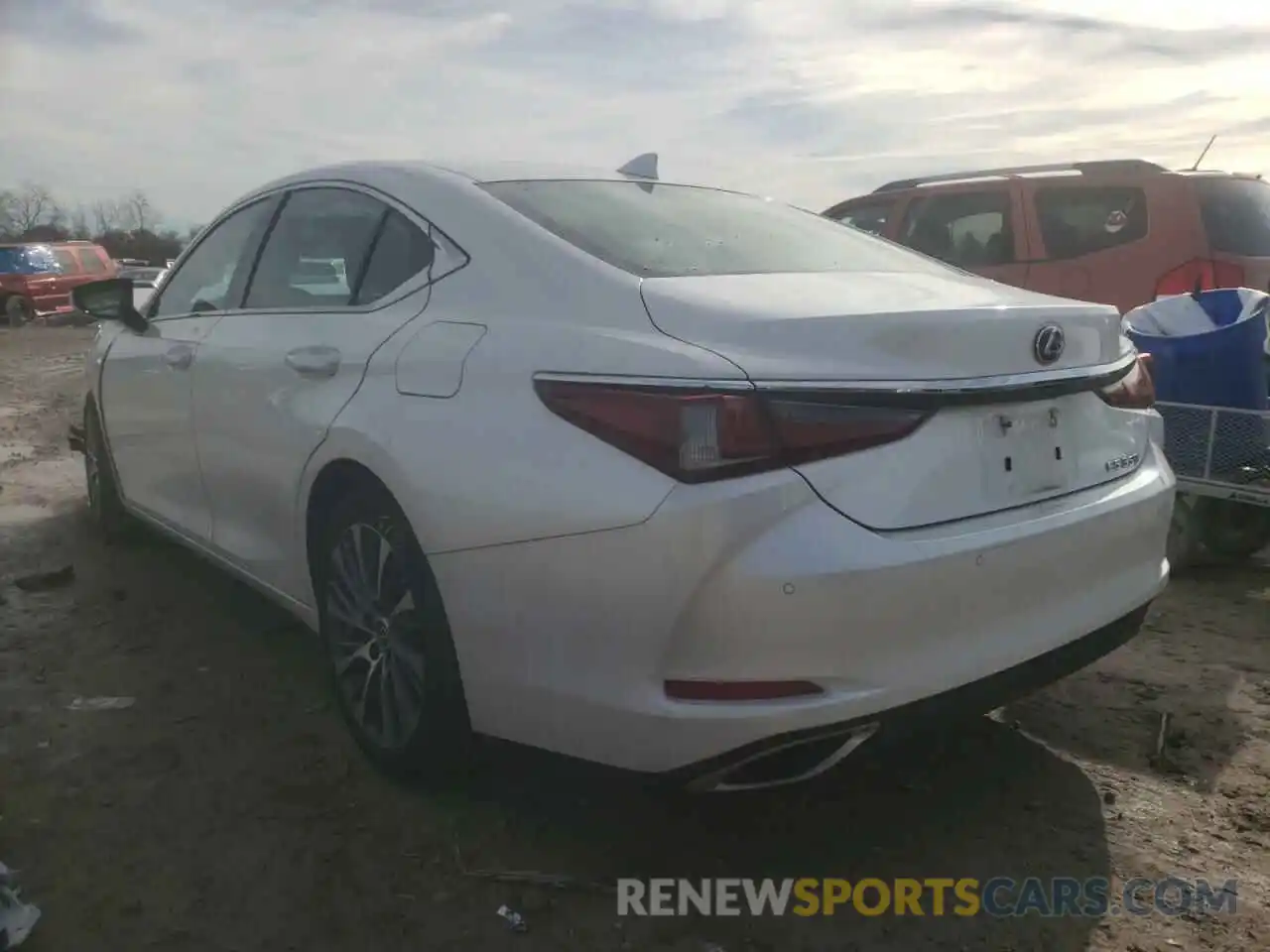 3 Photograph of a damaged car 58ABZ1B15KU030413 LEXUS ES350 2019