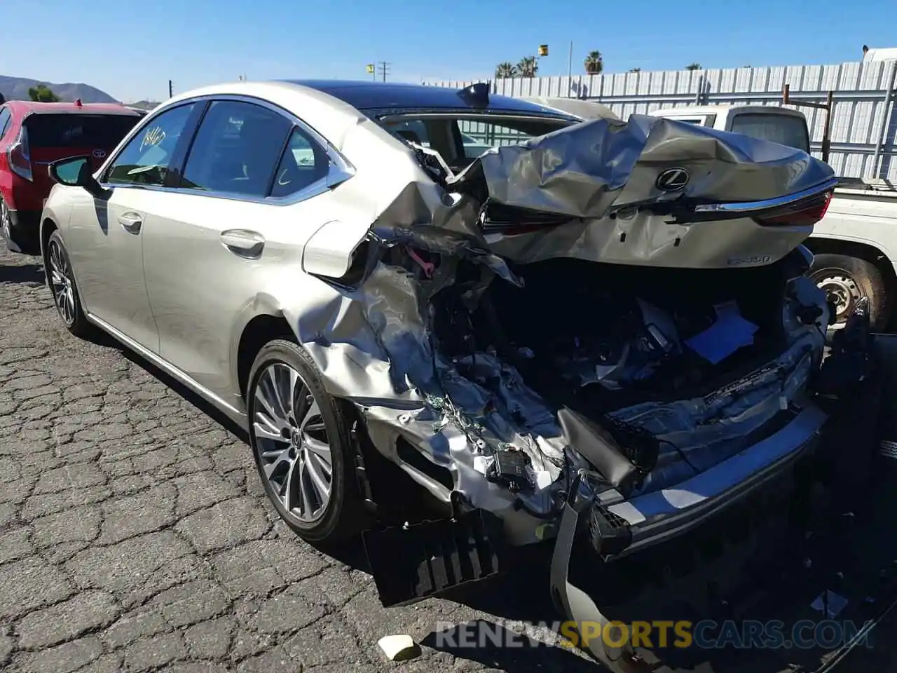 3 Photograph of a damaged car 58ABZ1B15KU031352 LEXUS ES350 2019