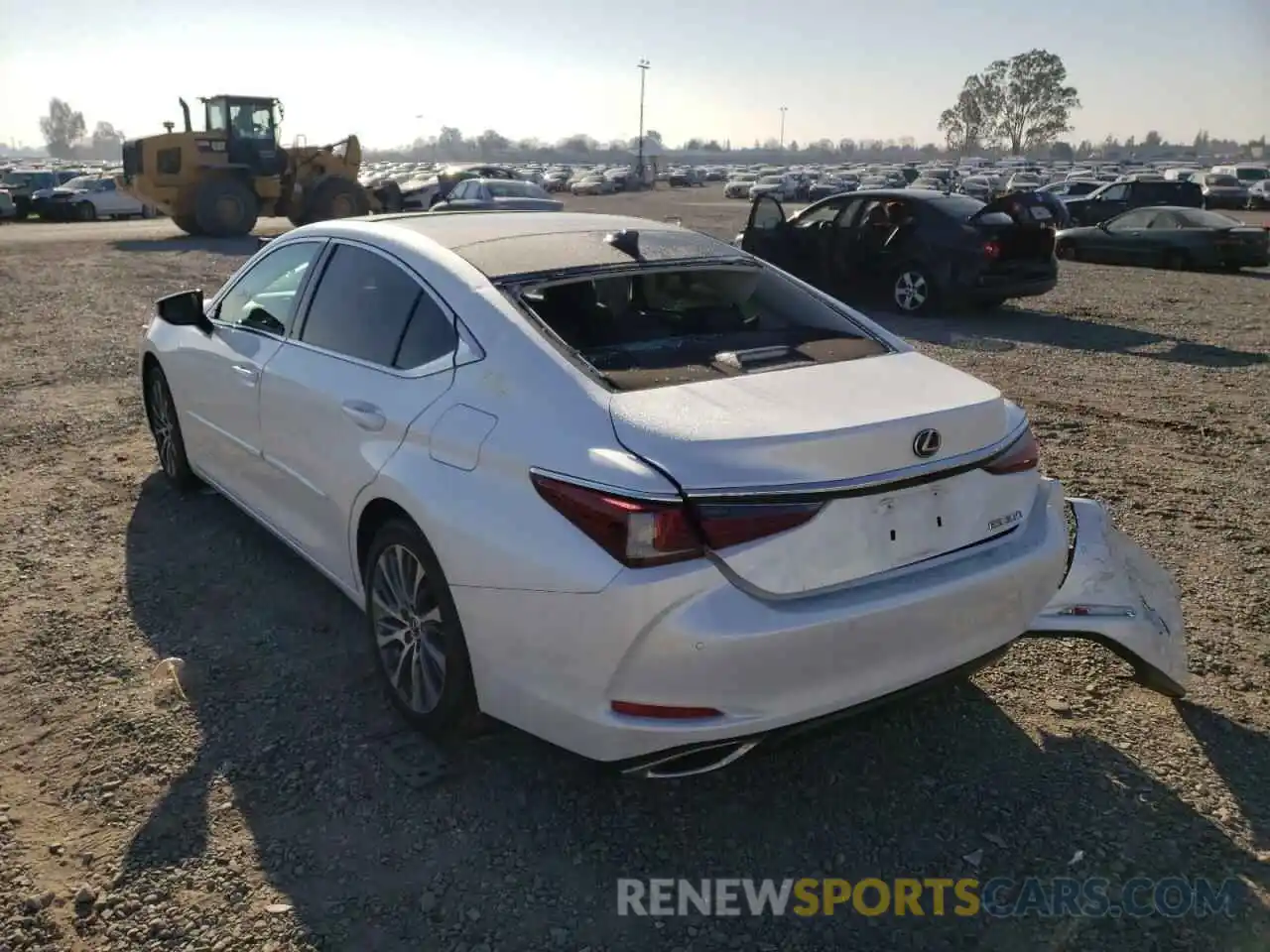 3 Photograph of a damaged car 58ABZ1B15KU033425 LEXUS ES350 2019