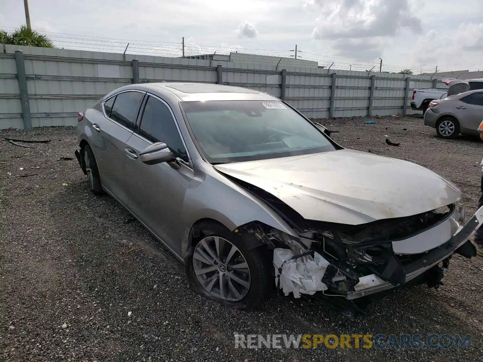 1 Photograph of a damaged car 58ABZ1B15KU035238 LEXUS ES350 2019