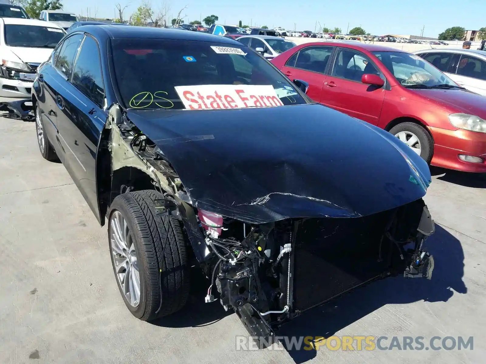 1 Photograph of a damaged car 58ABZ1B15KU036440 LEXUS ES350 2019