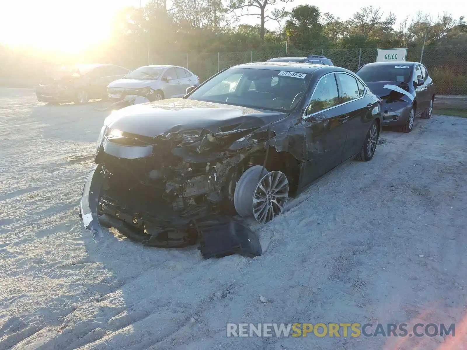 2 Photograph of a damaged car 58ABZ1B15KU038480 LEXUS ES350 2019