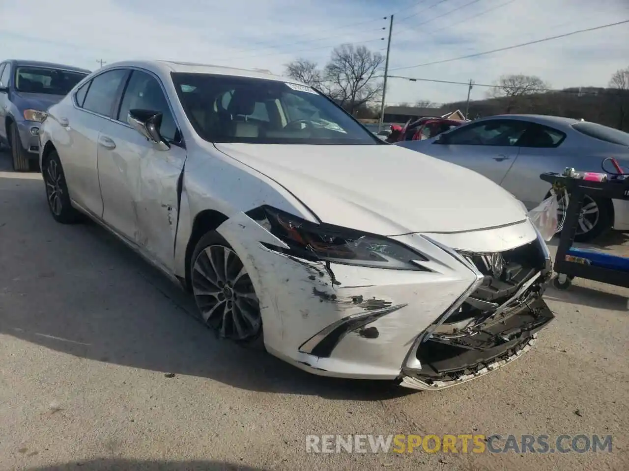 1 Photograph of a damaged car 58ABZ1B15KU043288 LEXUS ES350 2019