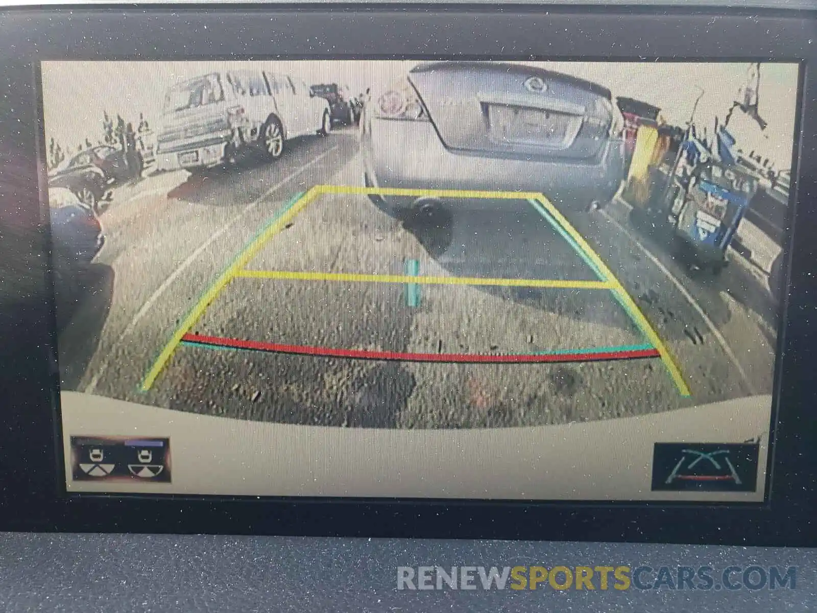 9 Photograph of a damaged car 58ABZ1B15KU043582 LEXUS ES350 2019