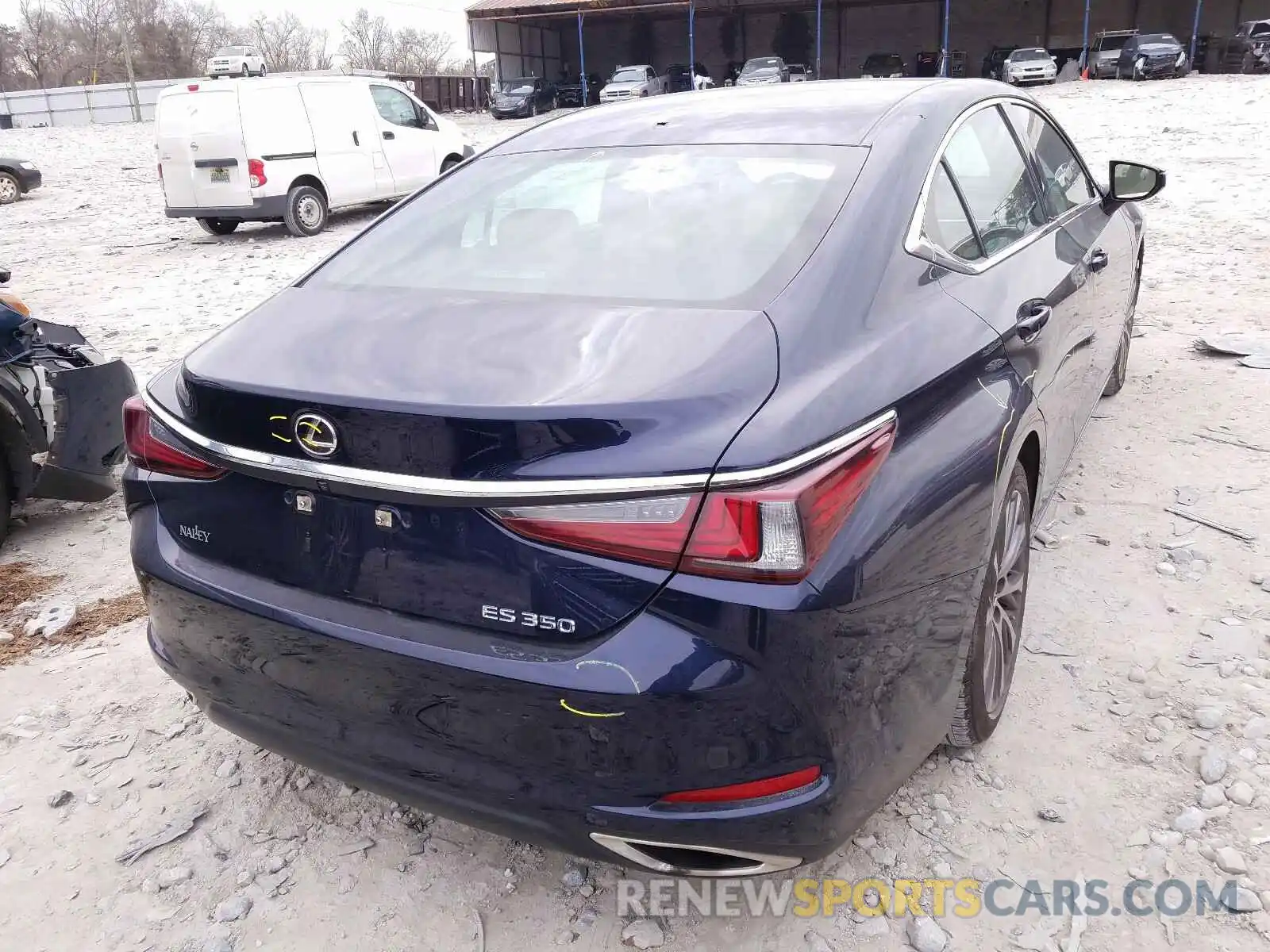 4 Photograph of a damaged car 58ABZ1B16KU006797 LEXUS ES350 2019