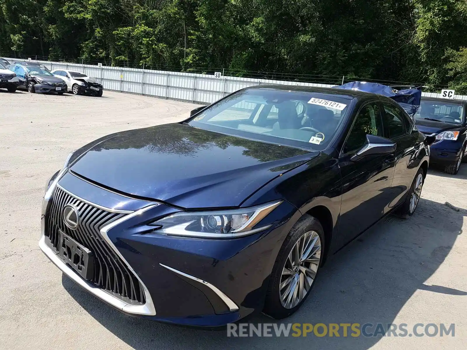 2 Photograph of a damaged car 58ABZ1B16KU014723 LEXUS ES350 2019