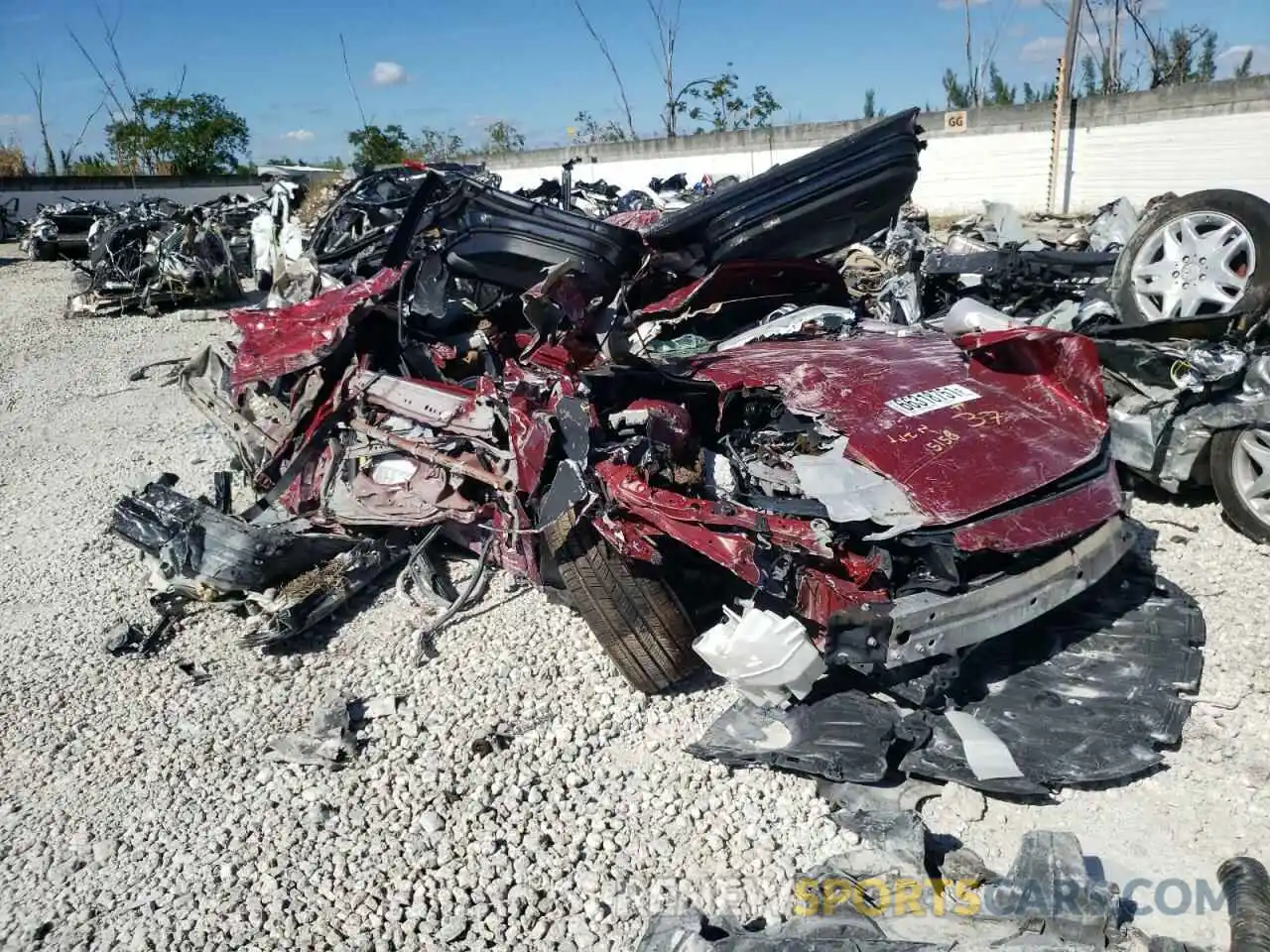 1 Photograph of a damaged car 58ABZ1B16KU015158 LEXUS ES350 2019