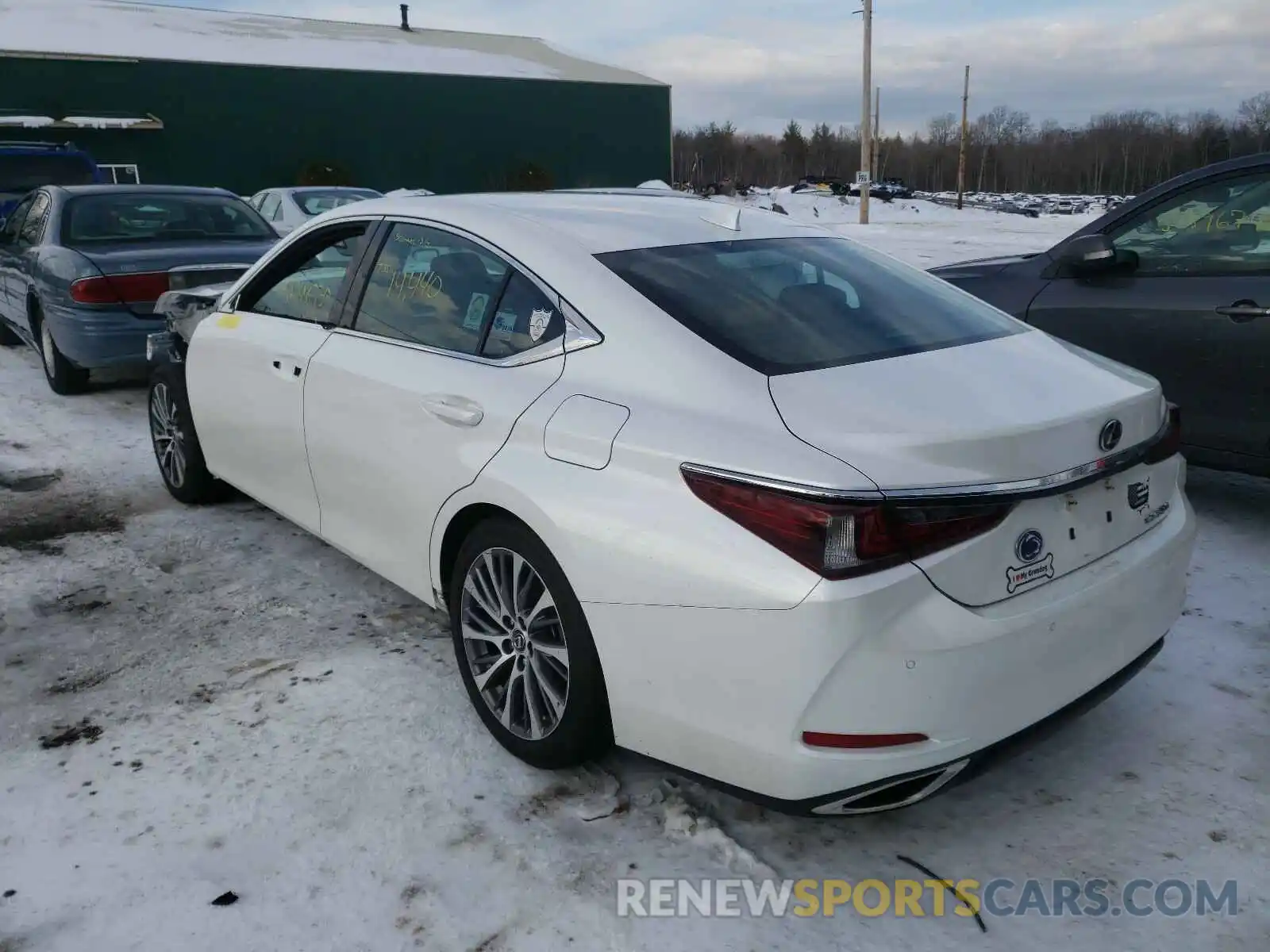 3 Photograph of a damaged car 58ABZ1B16KU019081 LEXUS ES350 2019