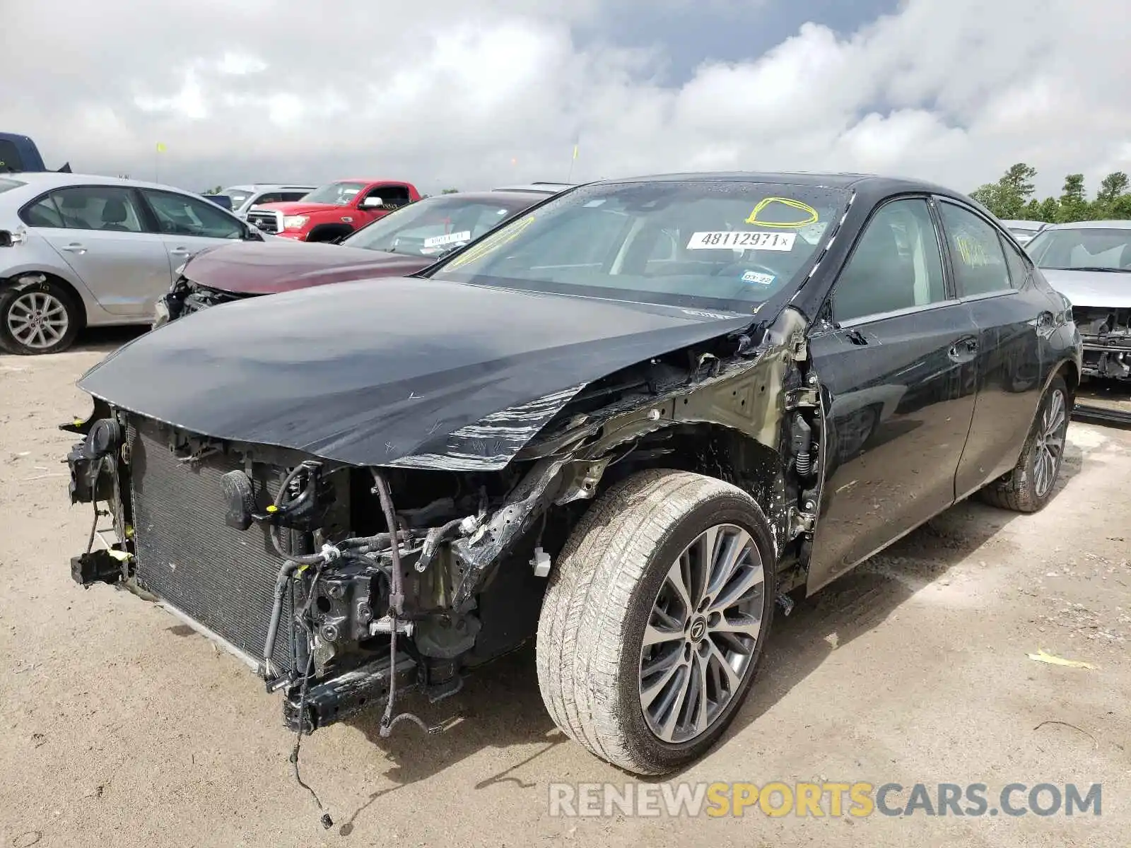 2 Photograph of a damaged car 58ABZ1B16KU020134 LEXUS ES350 2019