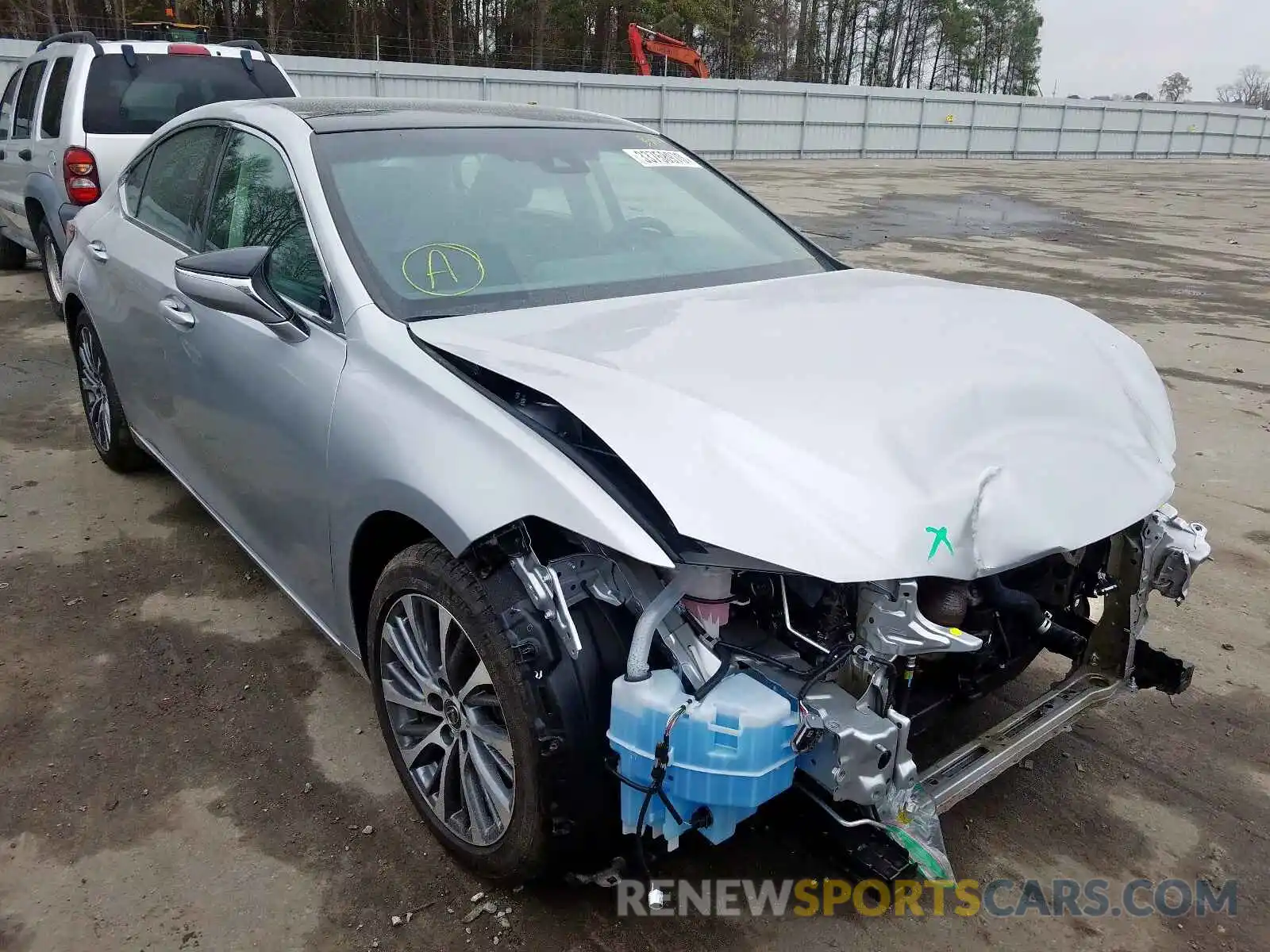 1 Photograph of a damaged car 58ABZ1B16KU020912 LEXUS ES350 2019