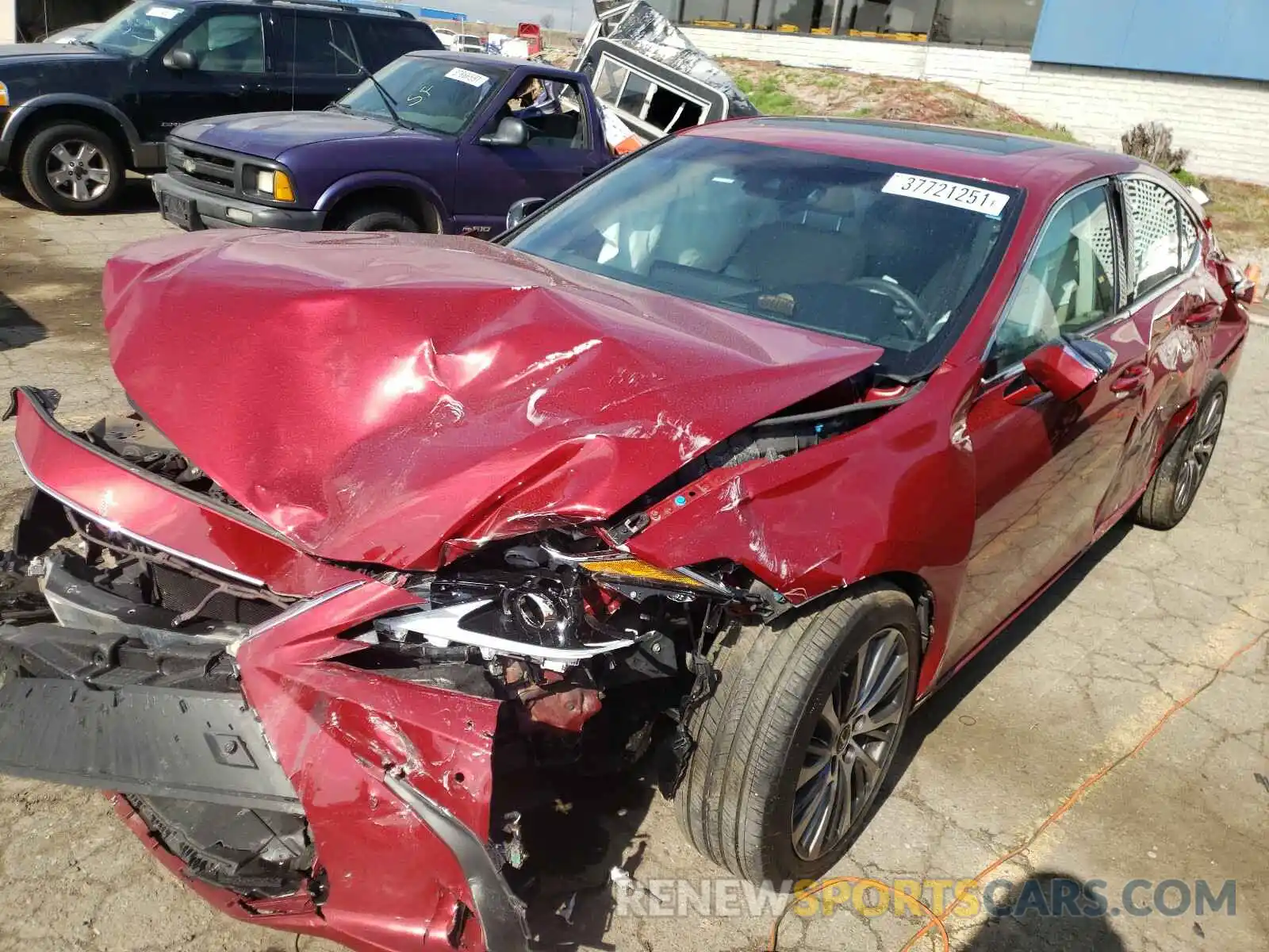 2 Photograph of a damaged car 58ABZ1B16KU022451 LEXUS ES350 2019