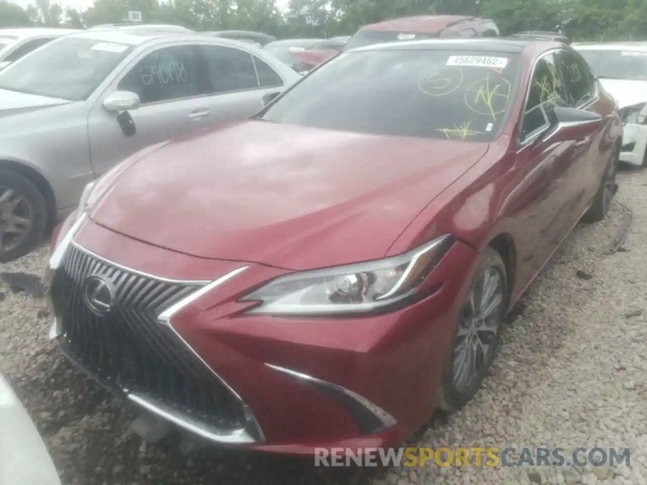 2 Photograph of a damaged car 58ABZ1B16KU027777 LEXUS ES350 2019