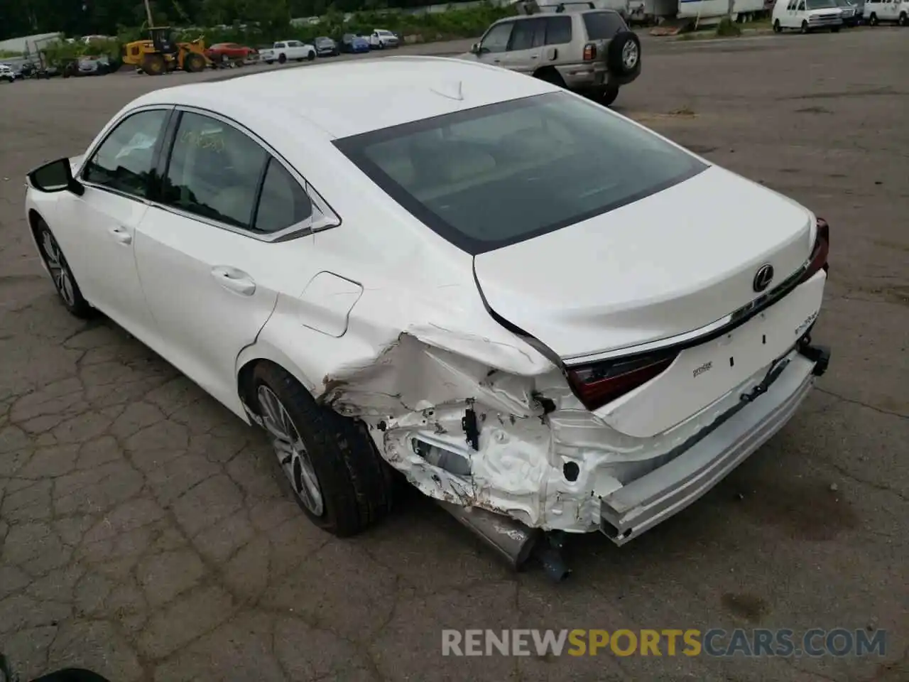 3 Photograph of a damaged car 58ABZ1B16KU031490 LEXUS ES350 2019