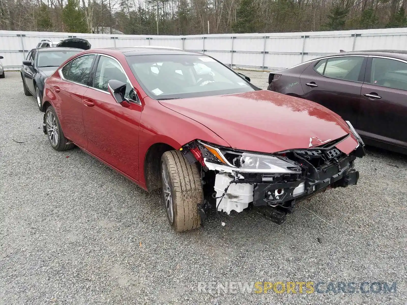 1 Photograph of a damaged car 58ABZ1B16KU040044 LEXUS ES350 2019