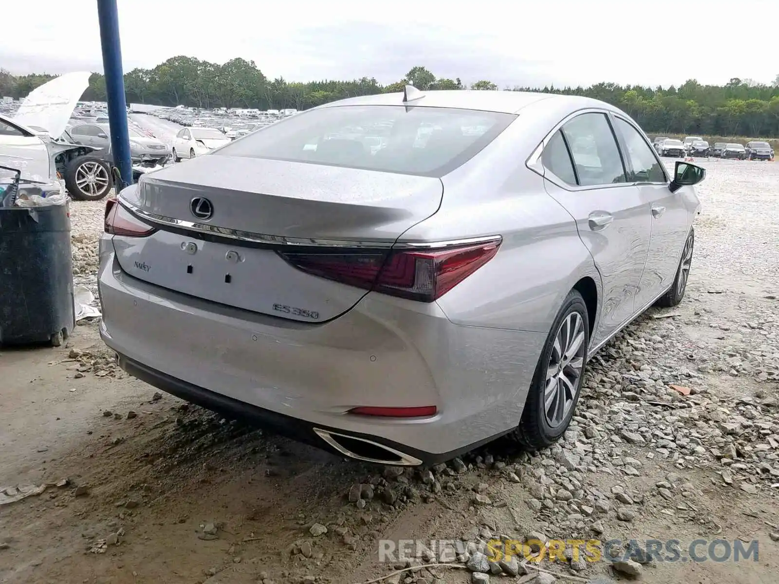 4 Фотография поврежденного автомобиля 58ABZ1B16KU046734 LEXUS ES350 2019