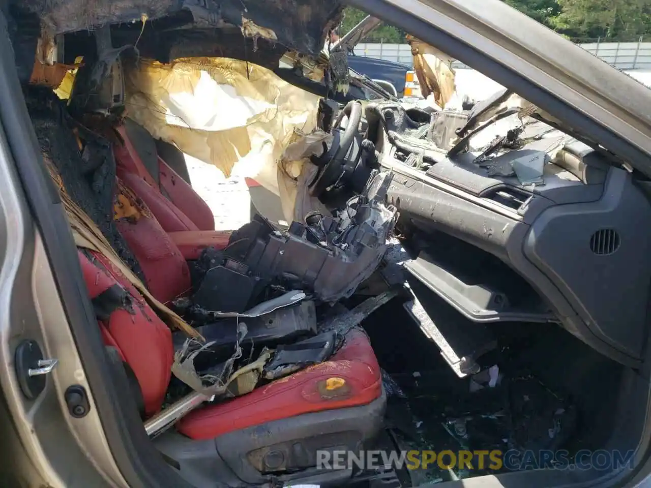 5 Photograph of a damaged car 58ABZ1B16KU049634 LEXUS ES350 2019