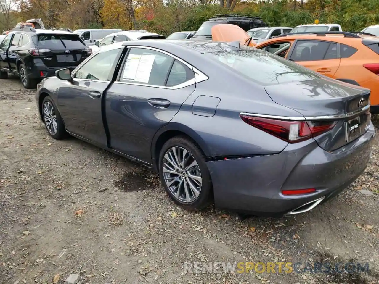 3 Фотография поврежденного автомобиля 58ABZ1B17KU009207 LEXUS ES350 2019