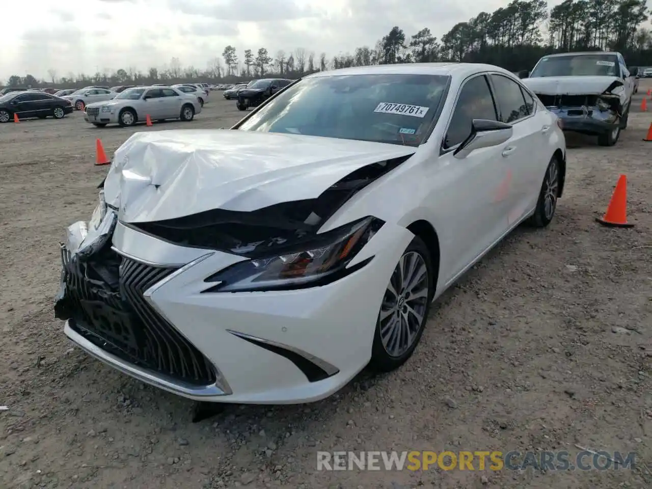 2 Photograph of a damaged car 58ABZ1B17KU010342 LEXUS ES350 2019