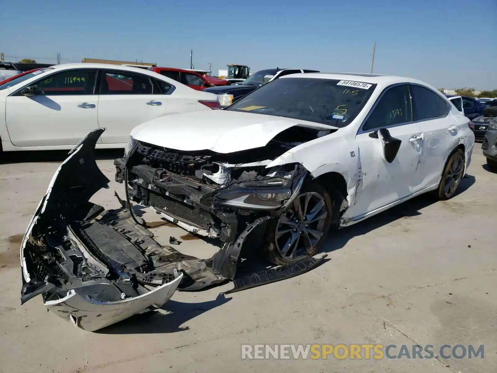 2 Photograph of a damaged car 58ABZ1B17KU015234 LEXUS ES350 2019