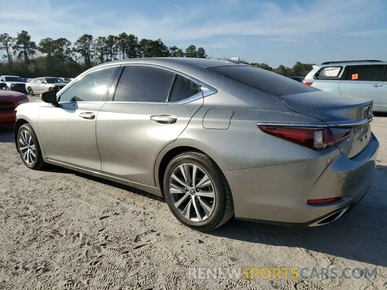 2 Photograph of a damaged car 58ABZ1B17KU022751 LEXUS ES350 2019