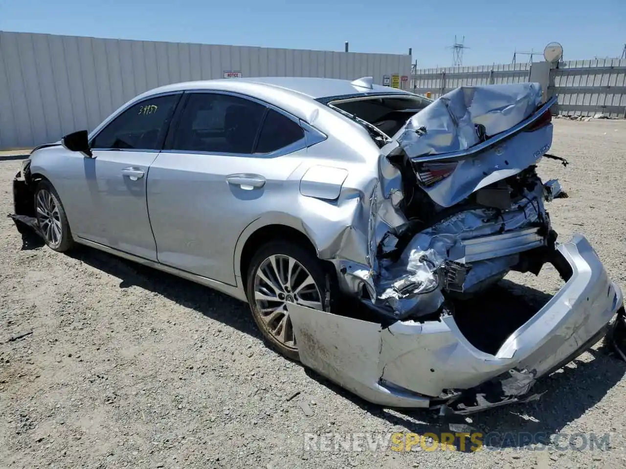 3 Photograph of a damaged car 58ABZ1B17KU035189 LEXUS ES350 2019