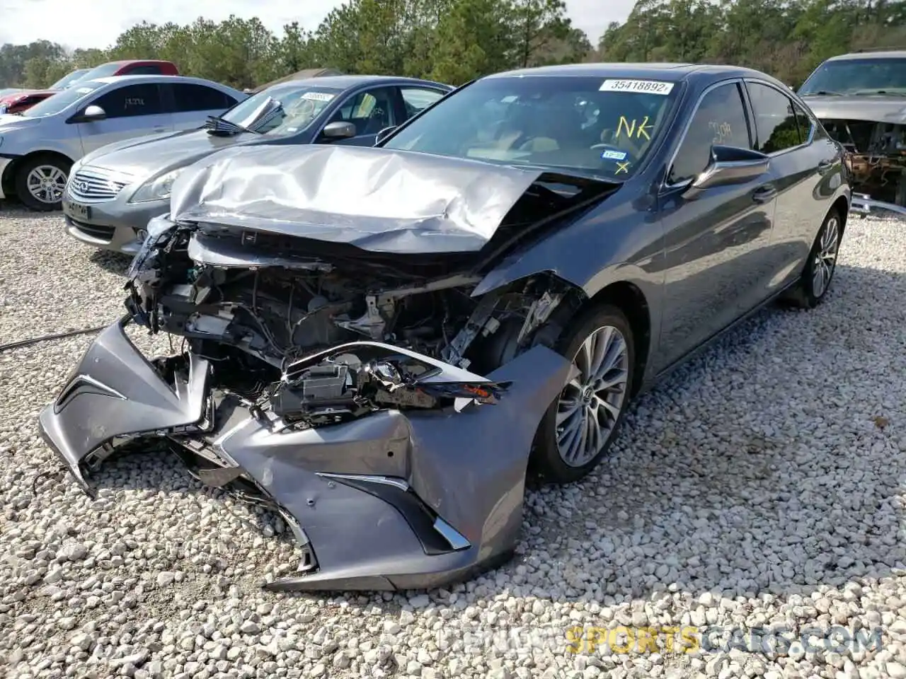 2 Photograph of a damaged car 58ABZ1B17KU039310 LEXUS ES350 2019