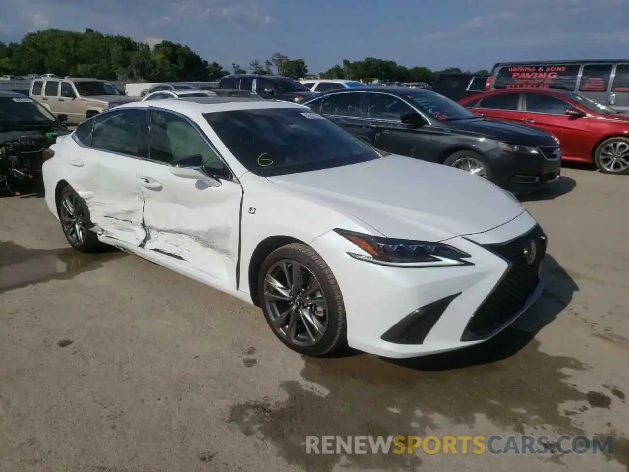 1 Photograph of a damaged car 58ABZ1B17KU042465 LEXUS ES350 2019