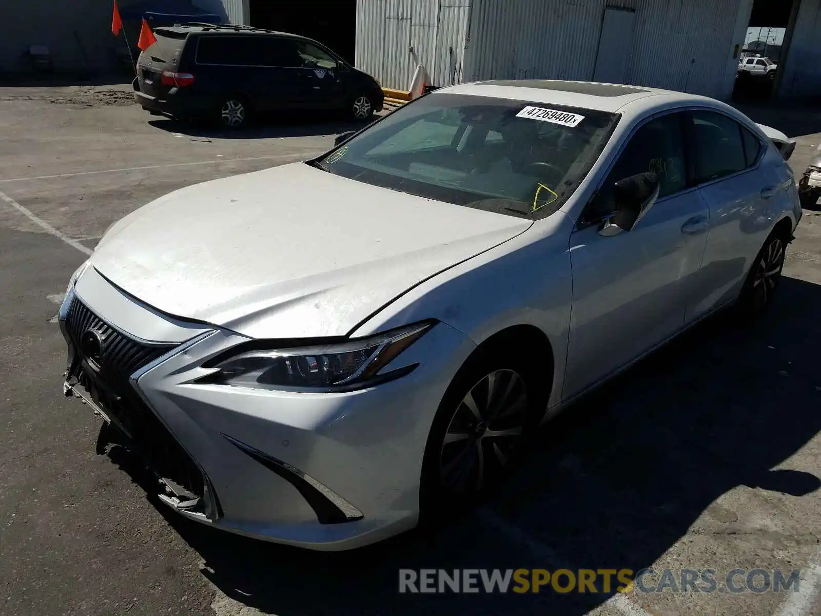 2 Photograph of a damaged car 58ABZ1B17KU048069 LEXUS ES350 2019