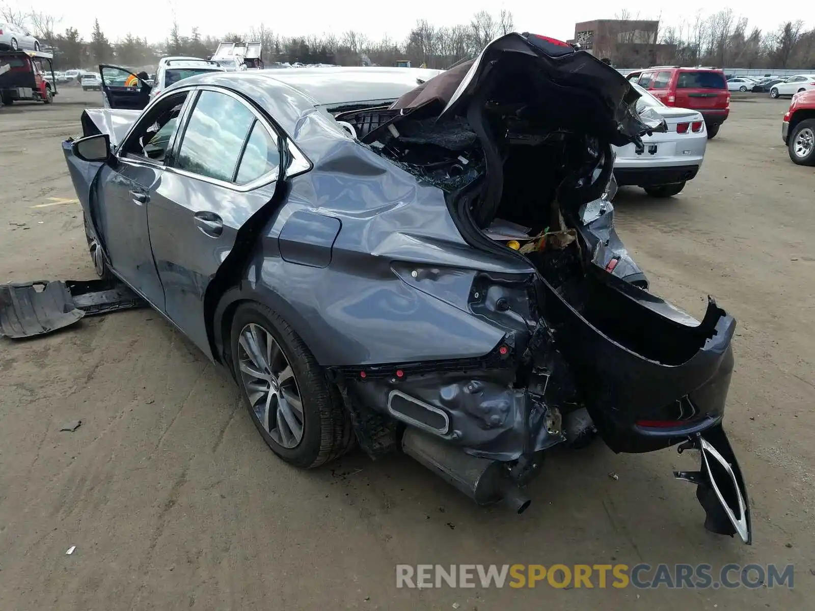 3 Photograph of a damaged car 58ABZ1B18KU001715 LEXUS ES350 2019