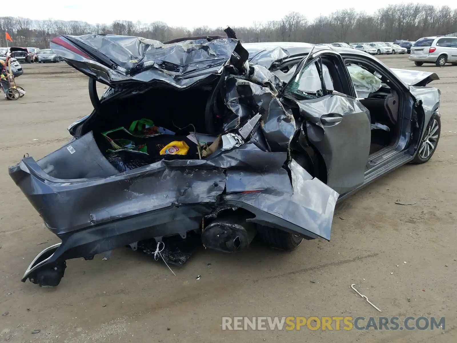 4 Photograph of a damaged car 58ABZ1B18KU001715 LEXUS ES350 2019