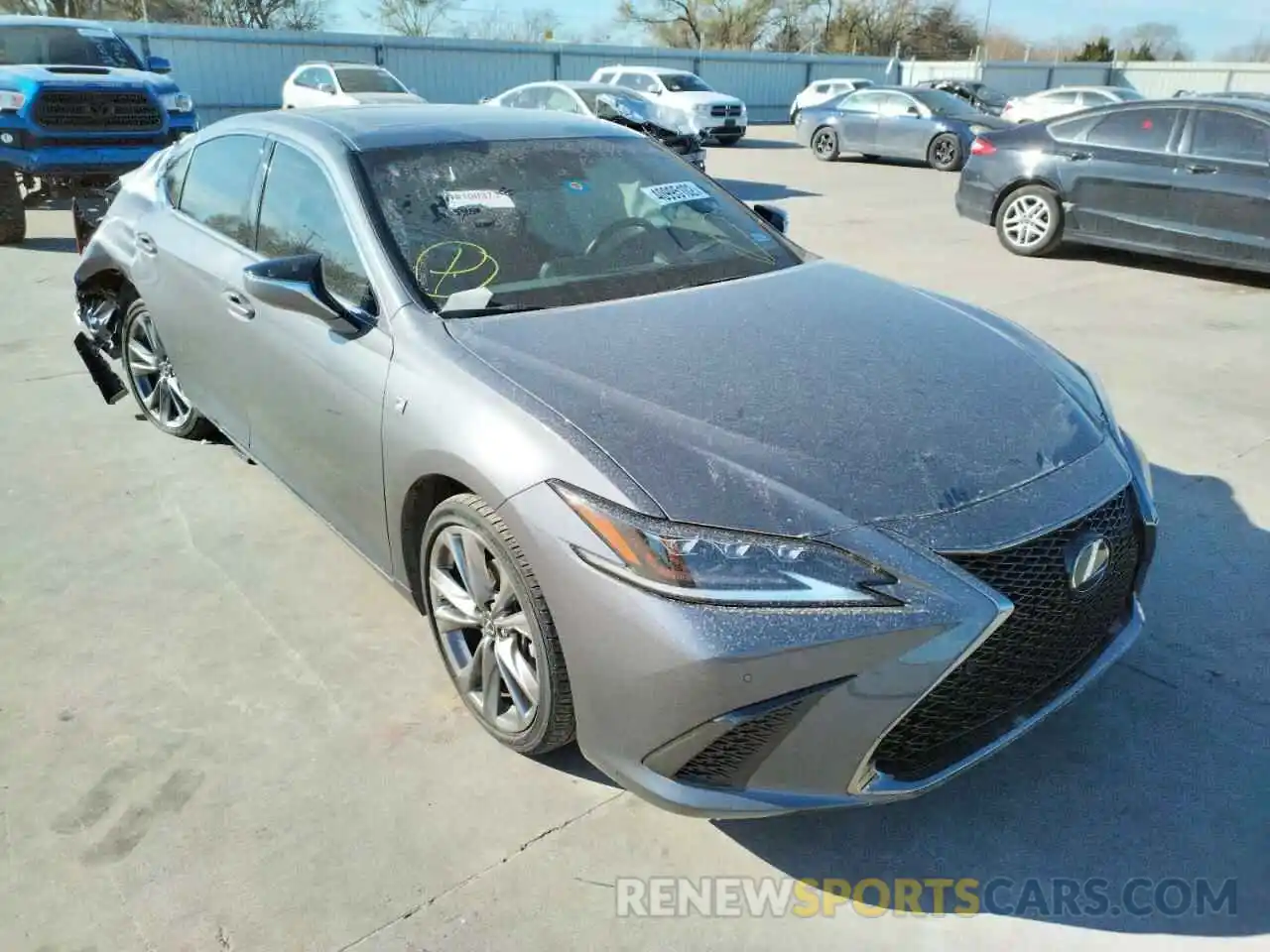 1 Photograph of a damaged car 58ABZ1B18KU001911 LEXUS ES350 2019