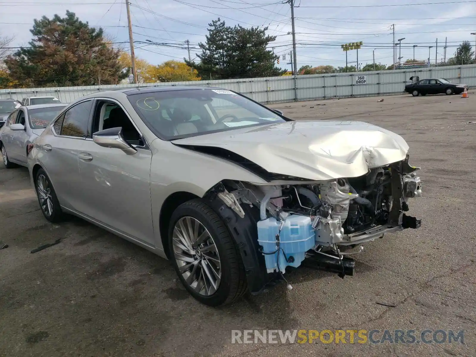 1 Photograph of a damaged car 58ABZ1B18KU006123 LEXUS ES350 2019