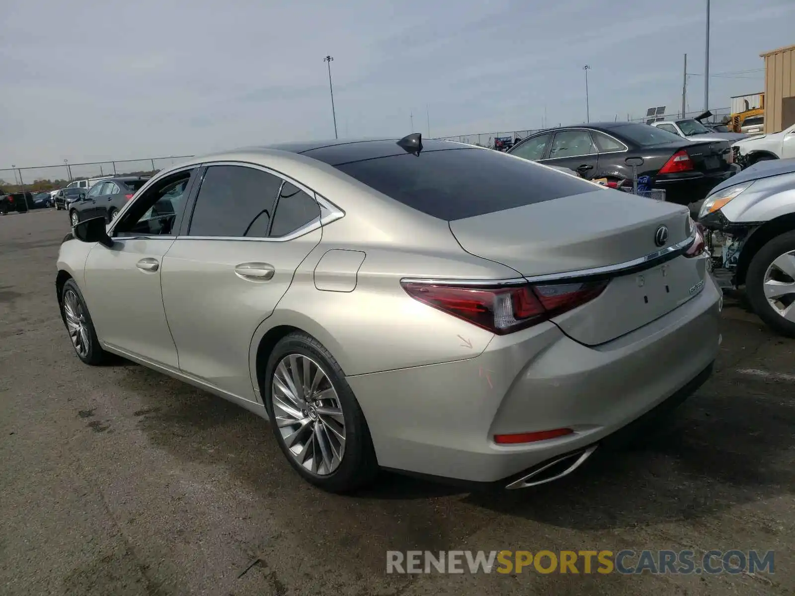 3 Photograph of a damaged car 58ABZ1B18KU006123 LEXUS ES350 2019