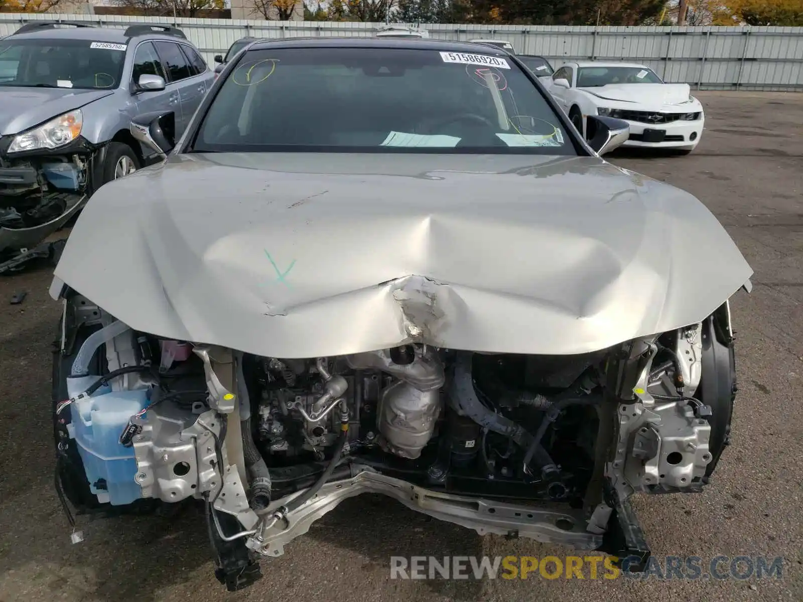 9 Photograph of a damaged car 58ABZ1B18KU006123 LEXUS ES350 2019