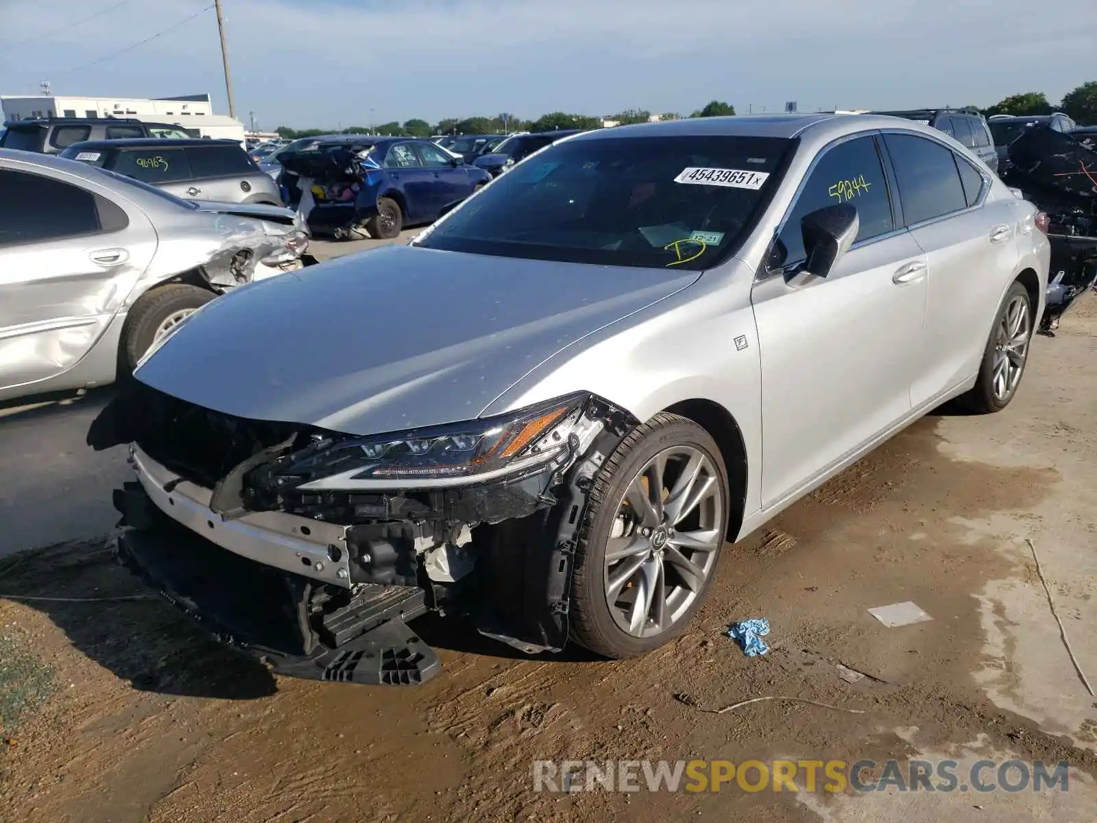 2 Photograph of a damaged car 58ABZ1B18KU008969 LEXUS ES350 2019