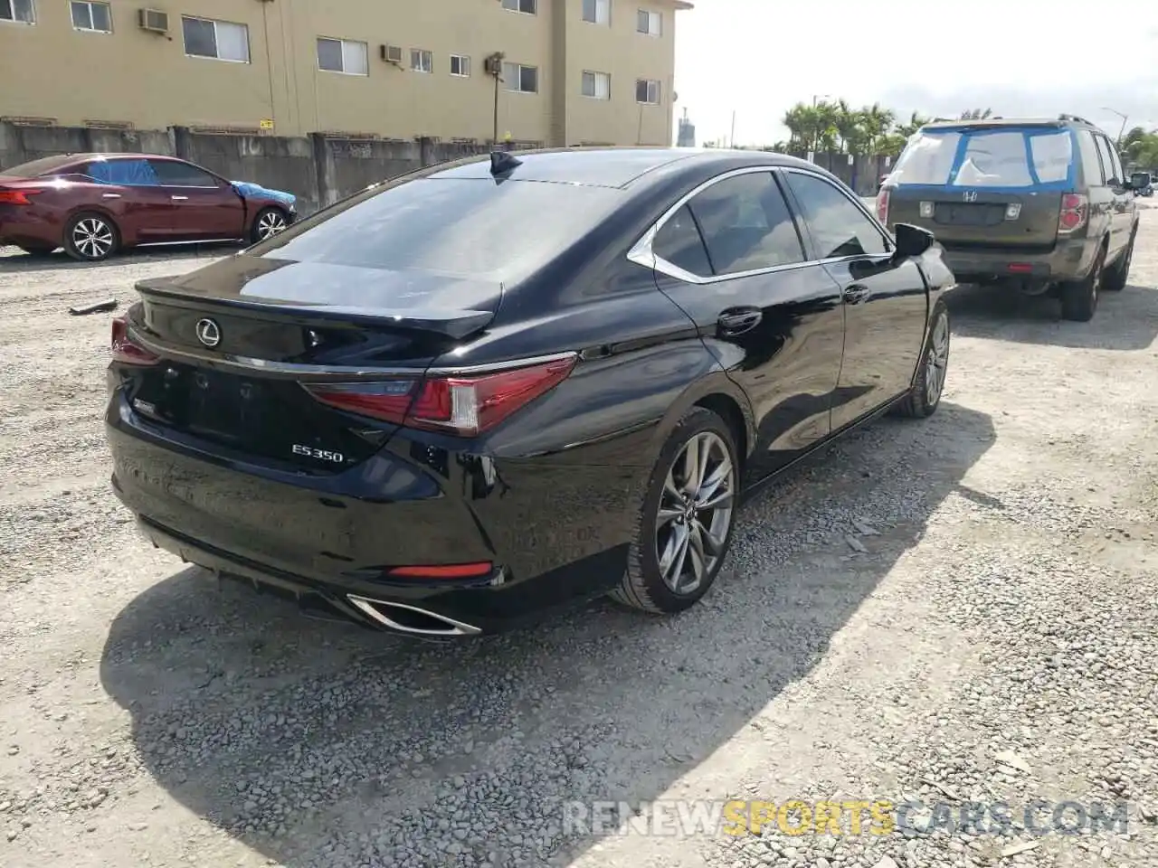 4 Фотография поврежденного автомобиля 58ABZ1B18KU018742 LEXUS ES350 2019