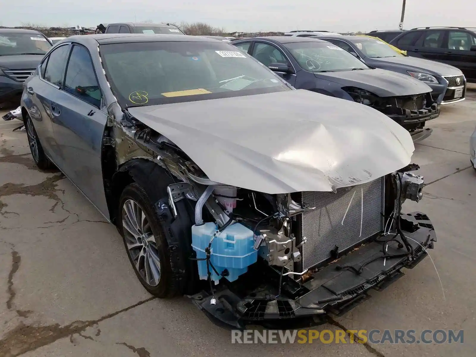 1 Photograph of a damaged car 58ABZ1B18KU019504 LEXUS ES350 2019