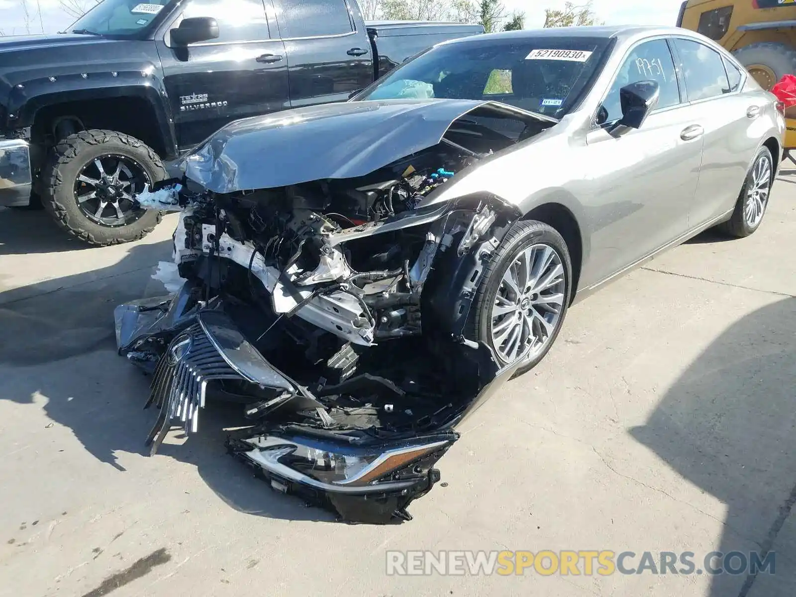 2 Photograph of a damaged car 58ABZ1B18KU020121 LEXUS ES350 2019