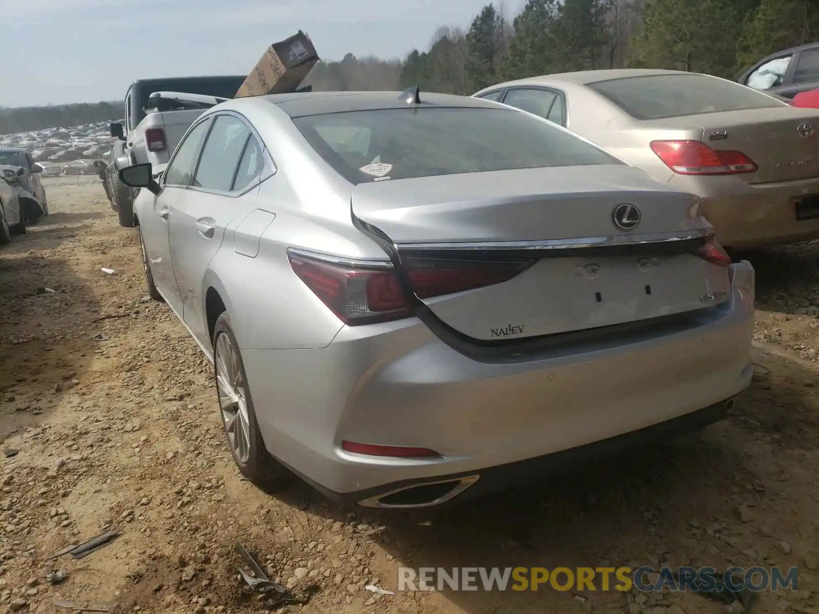 3 Photograph of a damaged car 58ABZ1B18KU022984 LEXUS ES350 2019