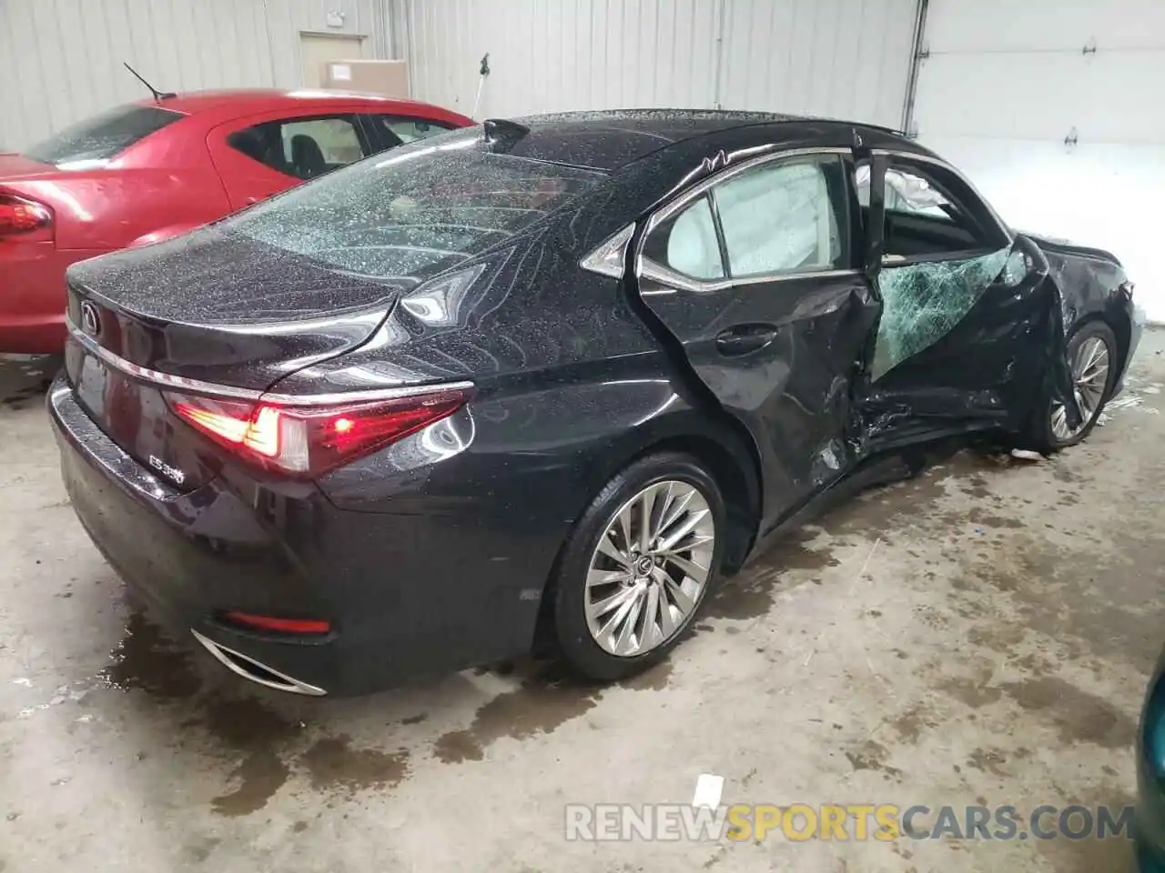 4 Photograph of a damaged car 58ABZ1B18KU033497 LEXUS ES350 2019