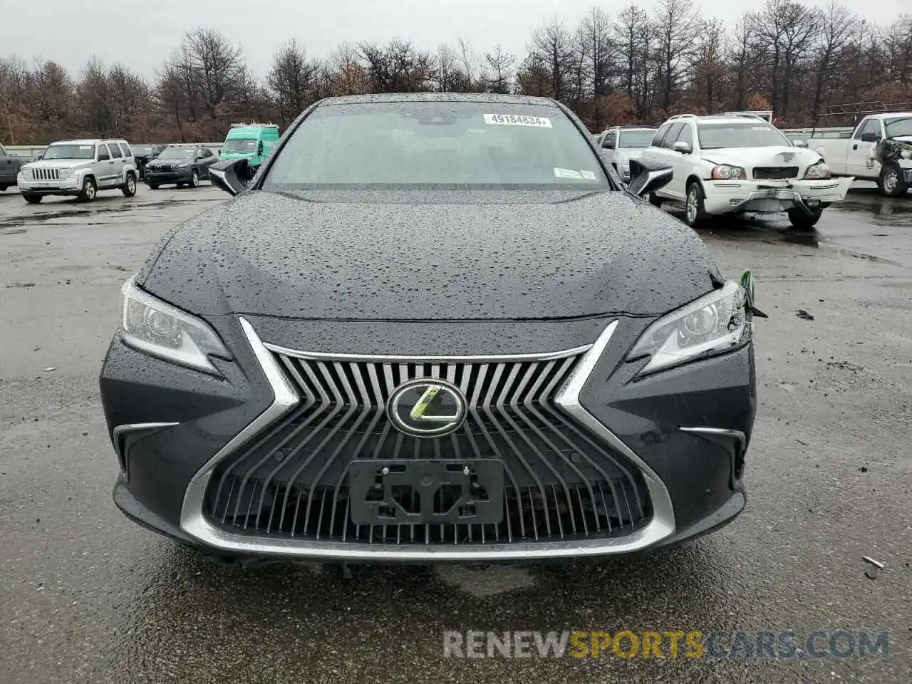 5 Photograph of a damaged car 58ABZ1B18KU036562 LEXUS ES350 2019