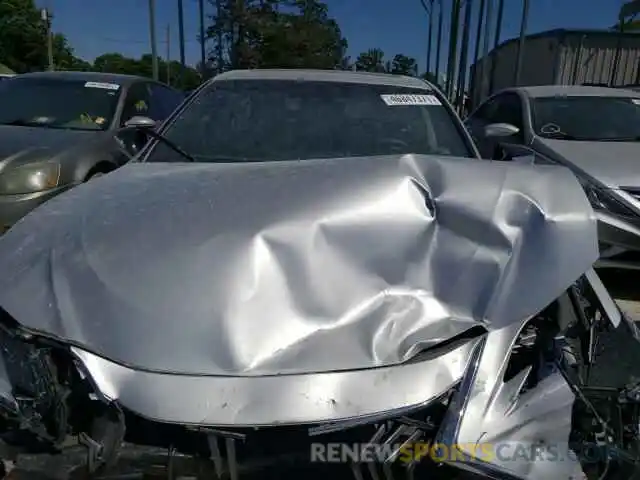 7 Photograph of a damaged car 58ABZ1B18KU037470 LEXUS ES350 2019