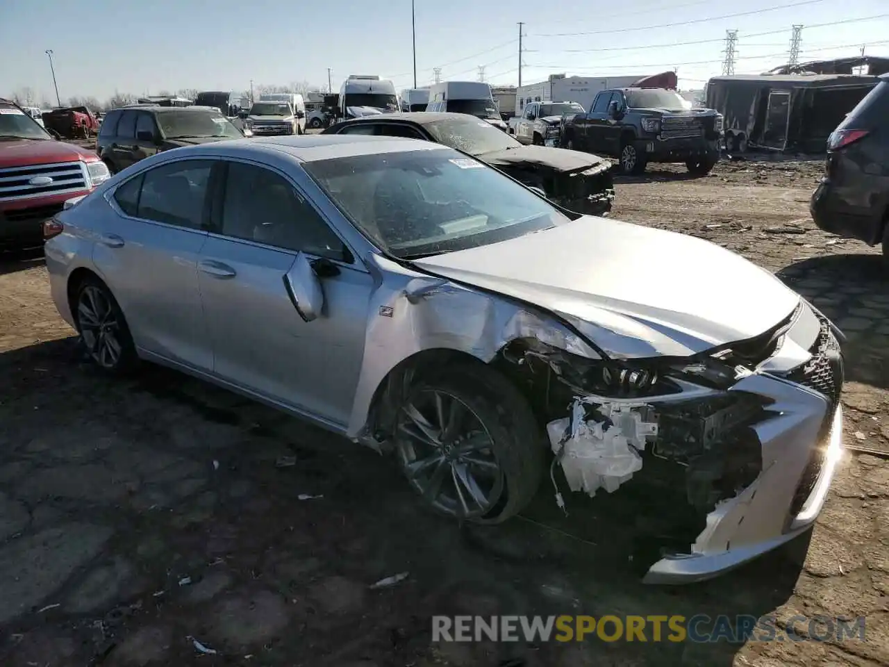 4 Photograph of a damaged car 58ABZ1B18KU039350 LEXUS ES350 2019