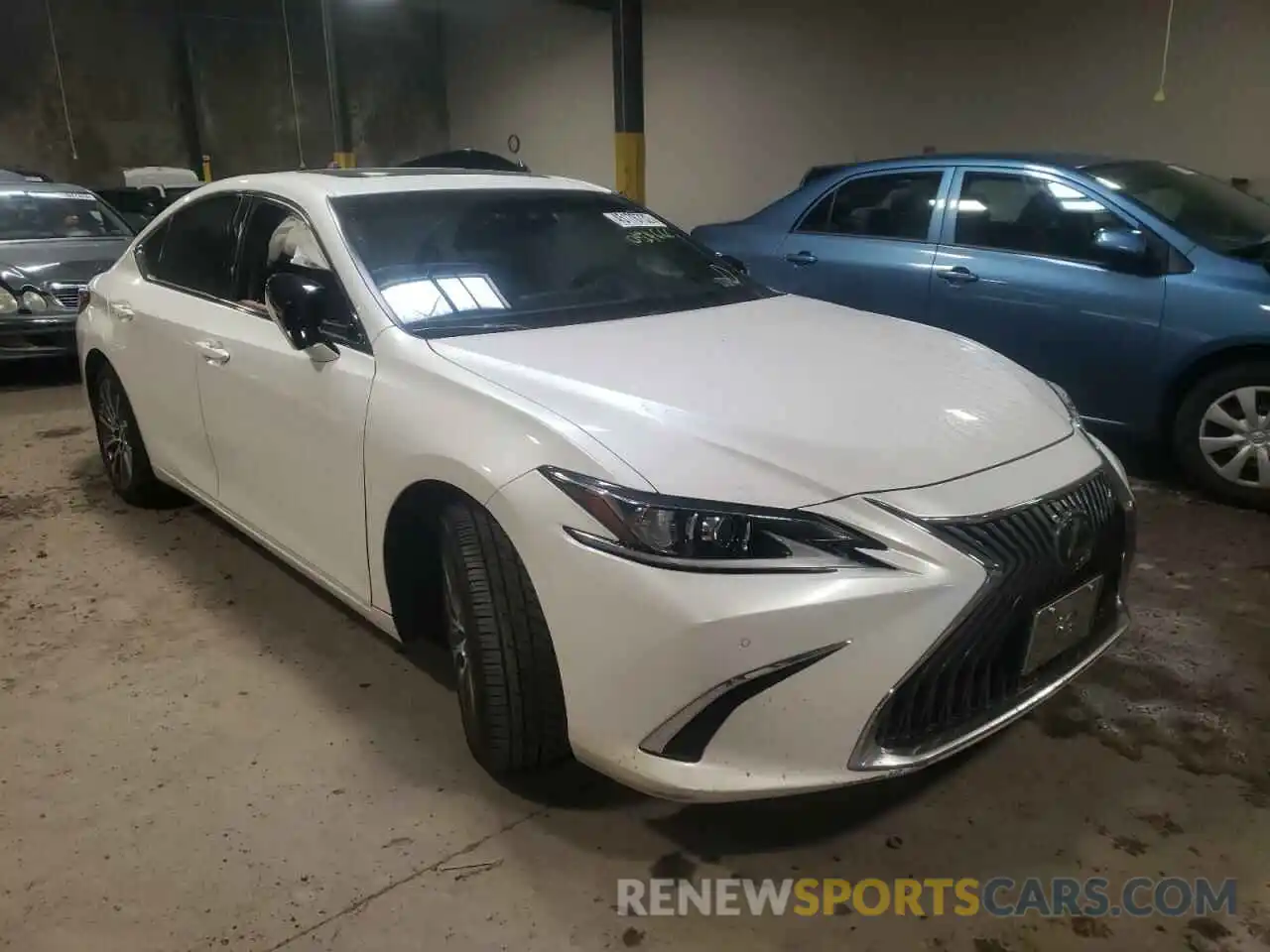 1 Фотография поврежденного автомобиля 58ABZ1B18KU039669 LEXUS ES350 2019